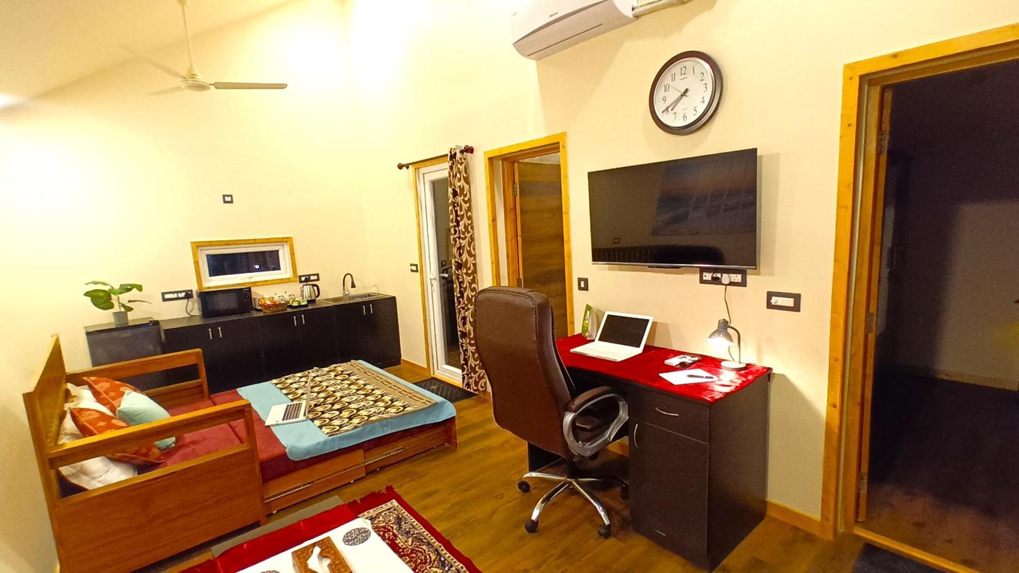 Chan Beach Resort Bahur Екстериор снимка